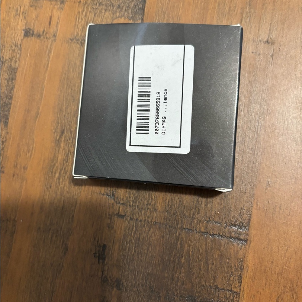 Small Magnets with Case - Picture 2 of 2